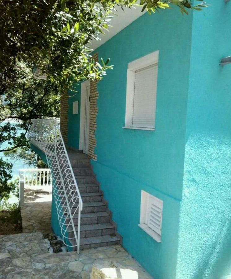 Apartman Volarevic Donji Karin Exterior foto